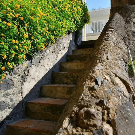 Casa Sara Holiday home