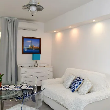 בית נופש Casa Sara אסראלה